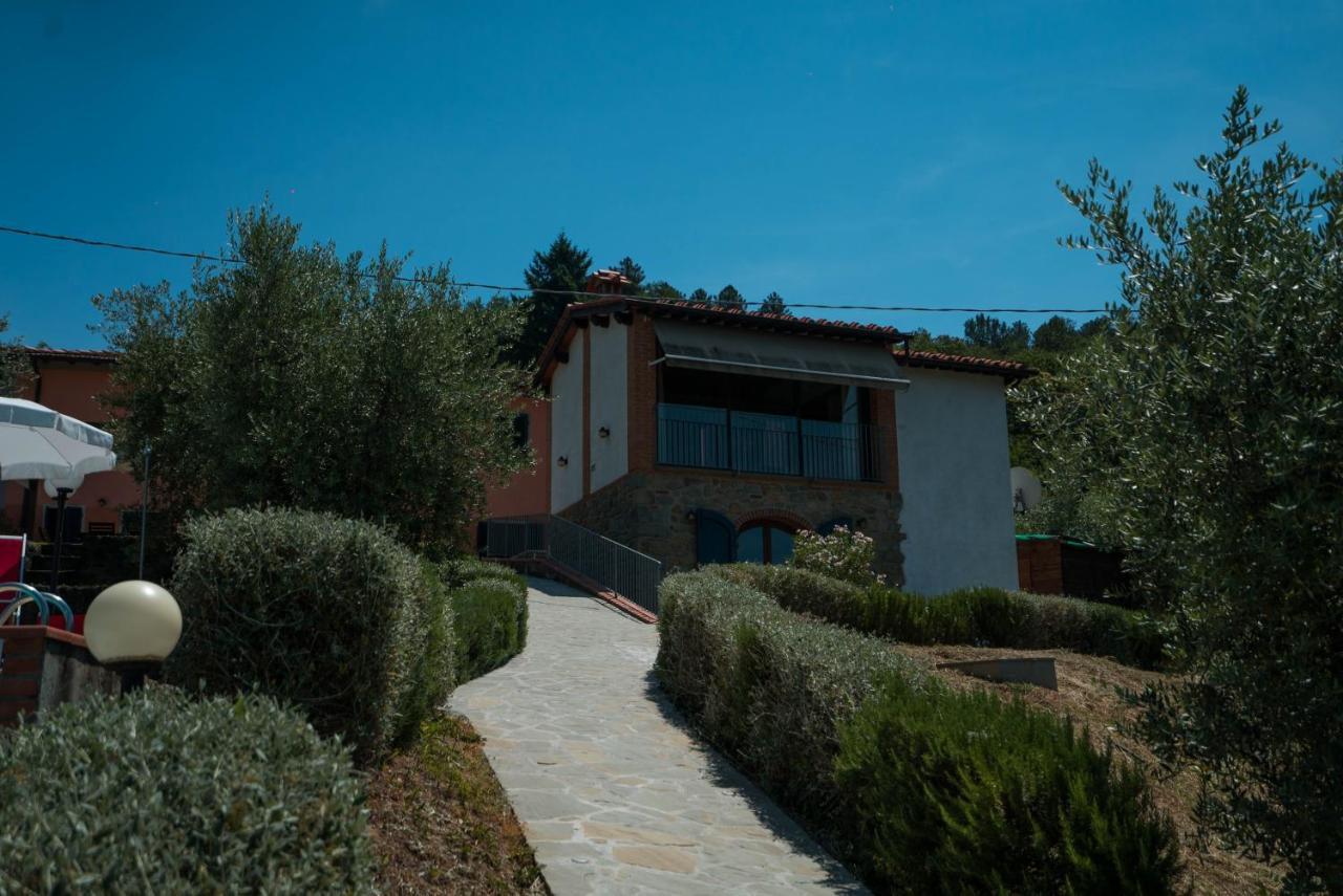 Luxury Villa In Tuscany - Casa Di Nonnas Pescia Exterior foto